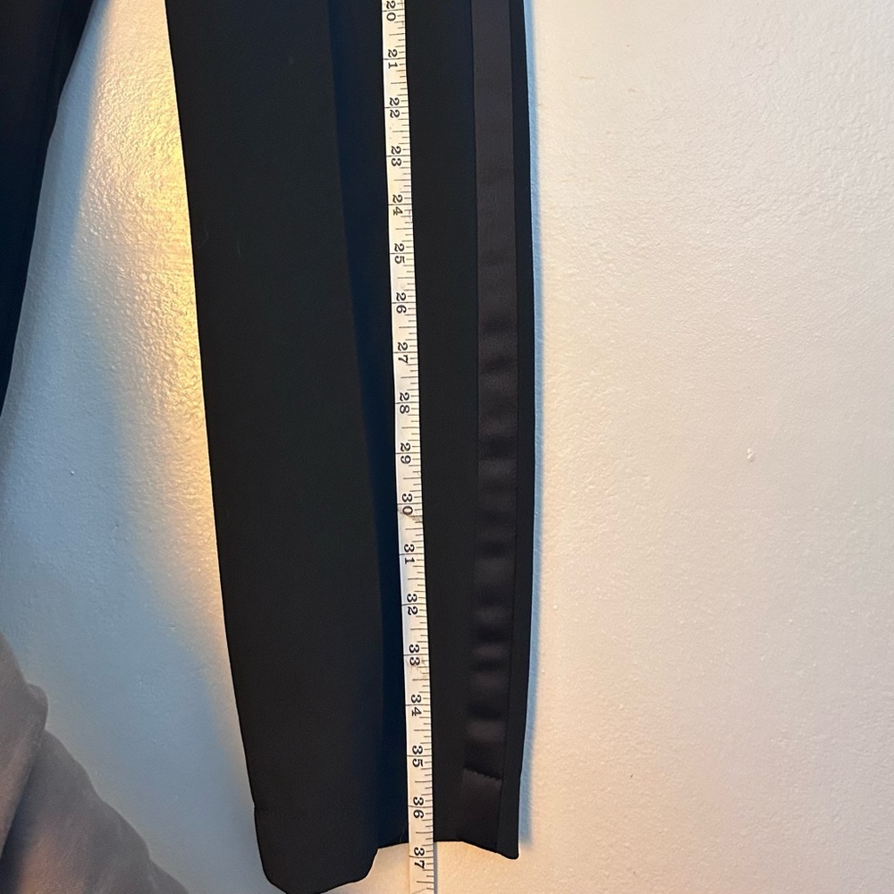 Zara Elegant Black Women's Tuxedo - Picture 11 of 12